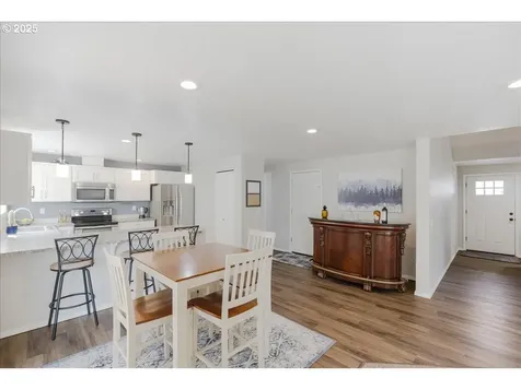 1133 7th Street Lafayette OR 97127