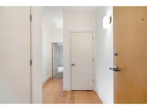 1125 NW 9th Avenue Portland OR 97209