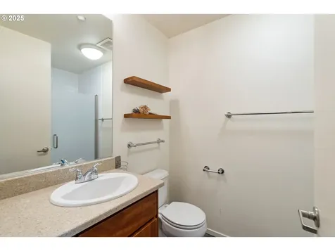 1125 NW 9th Avenue Portland OR 97209