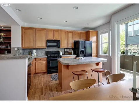 1132 SE Linn Street Portland OR 97202