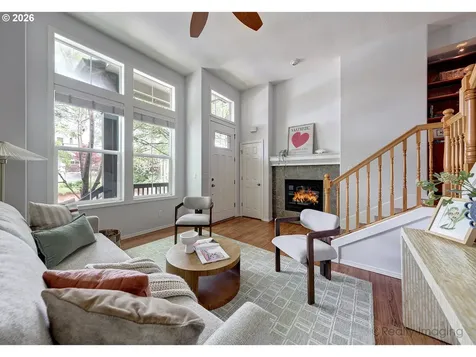 1132 SE Linn Street Portland OR 97202