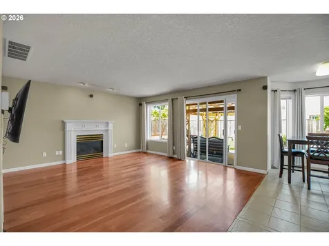 565 NE Lenox Street Hillsboro OR 97124