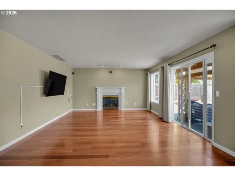 565 NE Lenox Street Hillsboro OR 97124