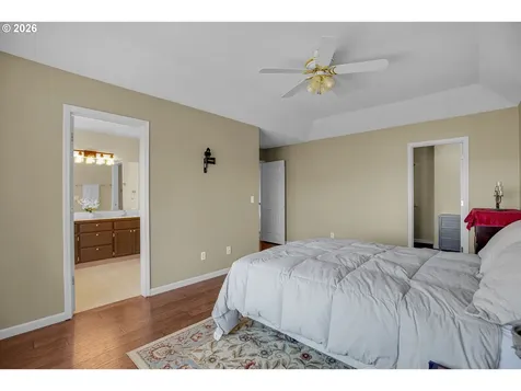 565 NE Lenox Street Hillsboro OR 97124