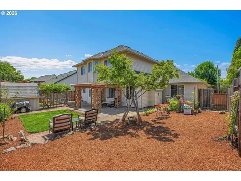 565 NE Lenox Street Hillsboro OR 97124