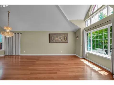 565 NE Lenox Street Hillsboro OR 97124
