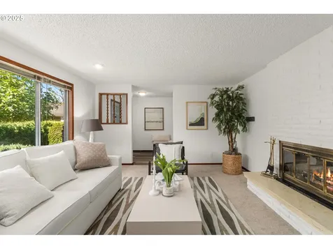 12449 SE Kelly Street Portland OR 97236