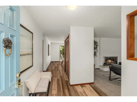 12449 SE Kelly Street Portland OR 97236