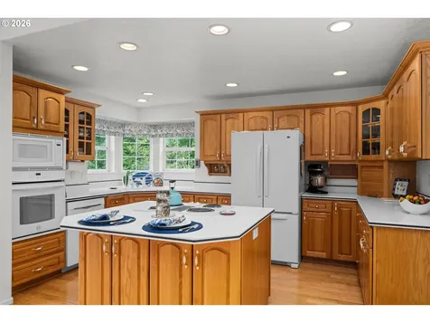 85181 Sarvis Berry Lane Eugene OR 97405