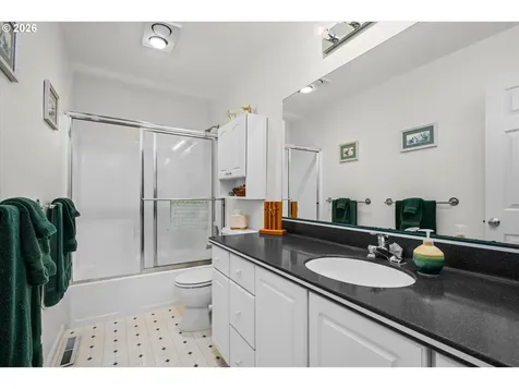 85181 Sarvis Berry Lane Eugene OR 97405