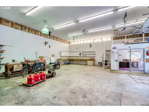 85181 Sarvis Berry Lane Eugene OR 97405