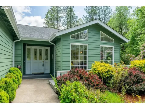 85181 Sarvis Berry Lane Eugene OR 97405