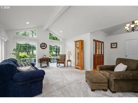 85181 Sarvis Berry Lane Eugene OR 97405