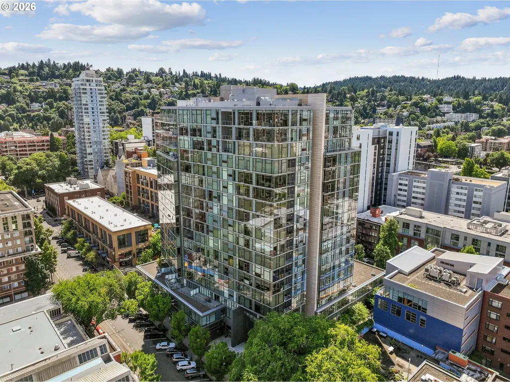 1221 SW 10th Avenue Portland OR 97205