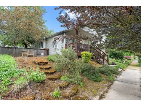 8351 N Bank Street Portland OR 97203