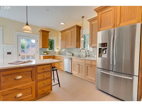 2104 SE Elliott Avenue Portland OR 97214