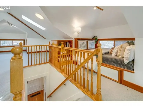 2104 SE Elliott Avenue Portland OR 97214