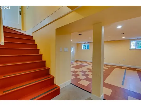 2104 SE Elliott Avenue Portland OR 97214