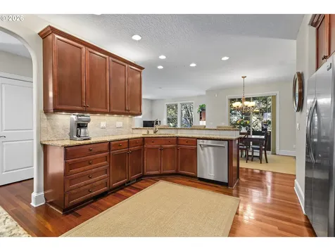 13340 Auburn Court Lake Oswego OR 97035
