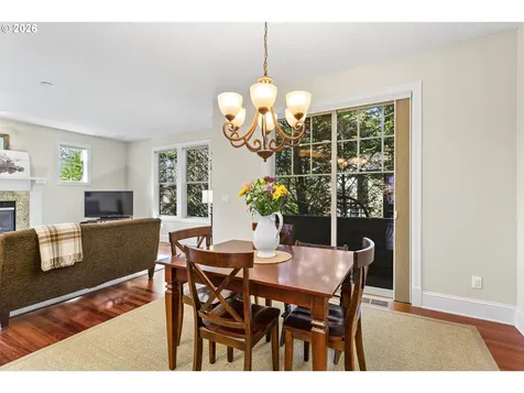 13340 Auburn Court Lake Oswego OR 97035