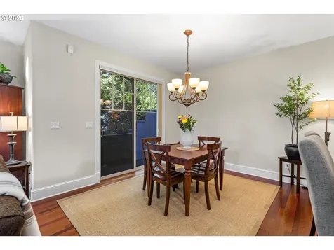 13340 Auburn Court Lake Oswego OR 97035