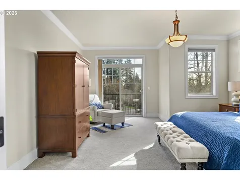 13340 Auburn Court Lake Oswego OR 97035