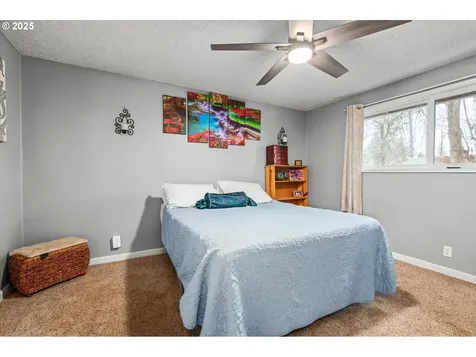 24795 Parkside Drive Veneta OR 97487