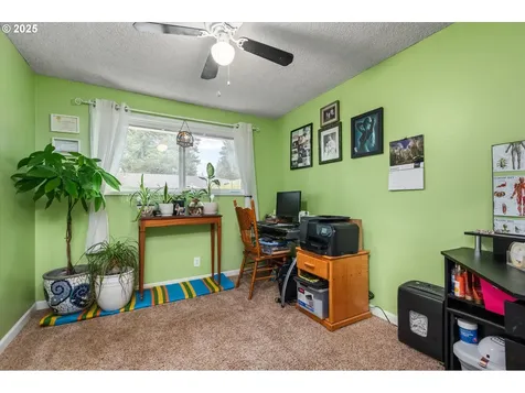 24795 Parkside Drive Veneta OR 97487