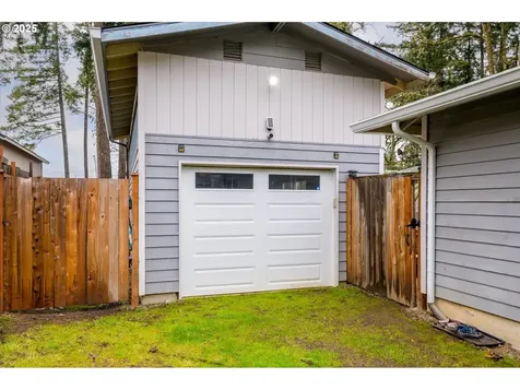 24795 Parkside Drive Veneta OR 97487