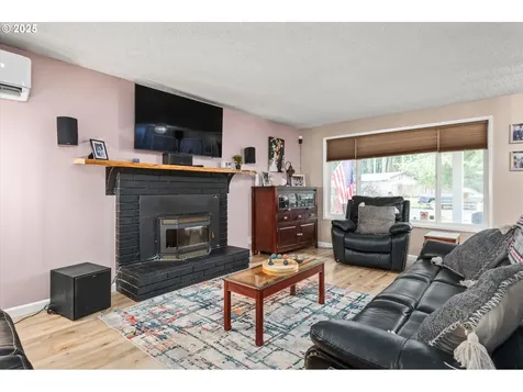 24795 Parkside Drive Veneta OR 97487