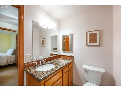 2040 Dogwood Drive Eugene OR 97405