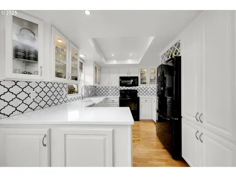 1049 65th Street Springfield OR 97478