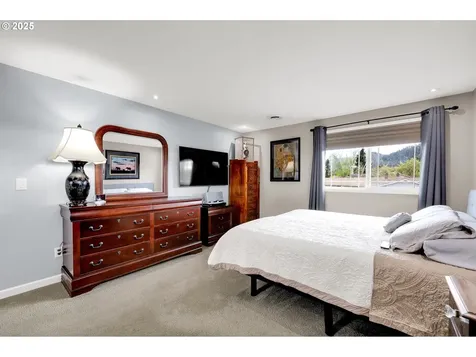 1049 65th Street Springfield OR 97478