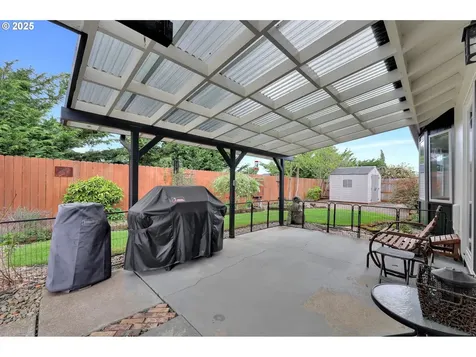 1049 65th Street Springfield OR 97478