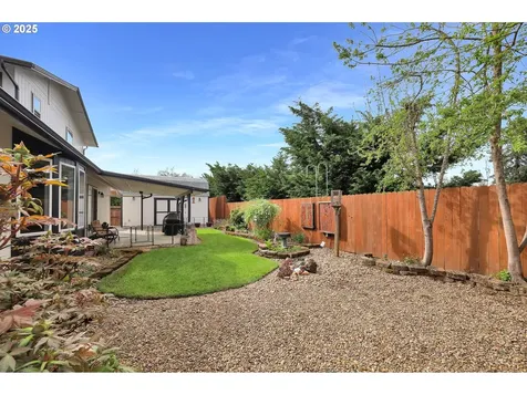 1049 65th Street Springfield OR 97478