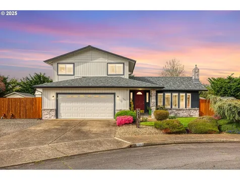 1049 65th Street Springfield OR 97478