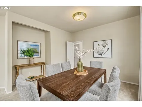 8891 SW Iowa Drive Tualatin OR 97062
