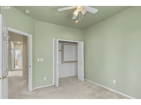 8891 SW Iowa Drive Tualatin OR 97062