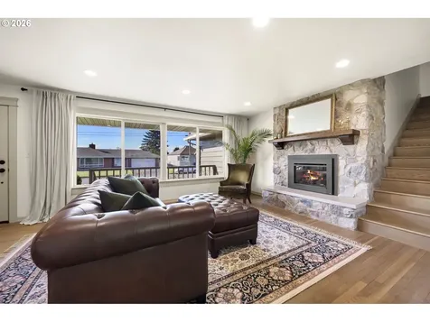 969 B Street Washougal WA 98671