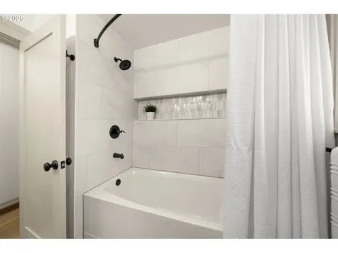 969 B Street Washougal WA 98671