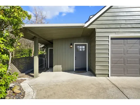 969 B Street Washougal WA 98671