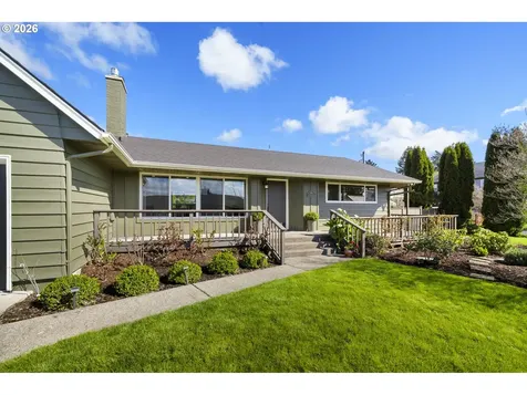 969 B Street Washougal WA 98671