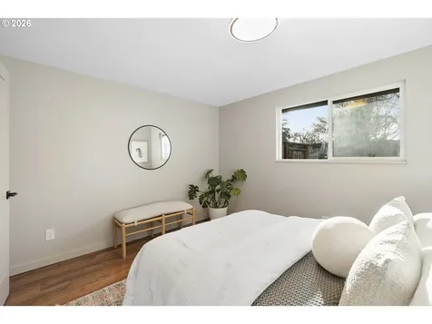 5520 SE Reedway Street Portland OR 97206