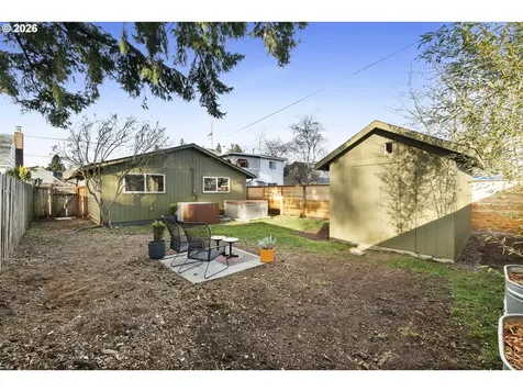 5520 SE Reedway Street Portland OR 97206