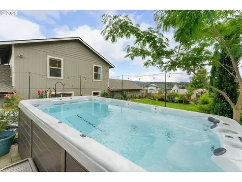 129 Summerwood Street Roseburg OR 97471