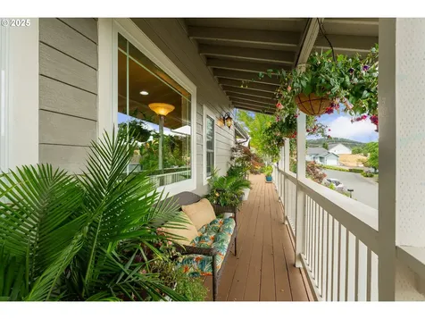 129 Summerwood Street Roseburg OR 97471