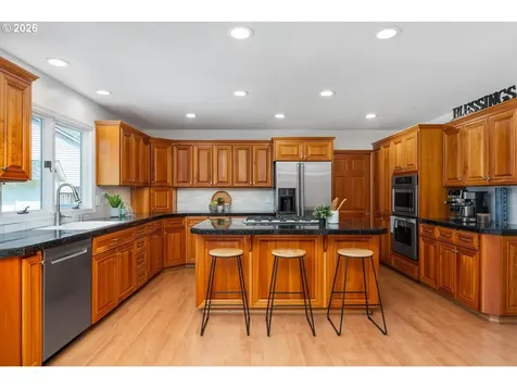 16969 NW Hazelgrove Court Beaverton OR 97006