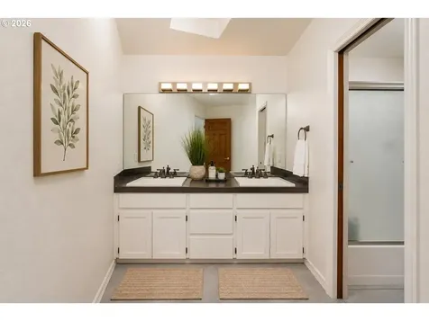 16969 NW Hazelgrove Court Beaverton OR 97006