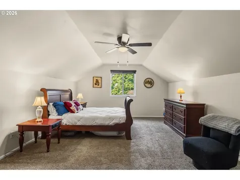 286 N 6th Street Creswell OR 97426