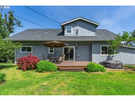 286 N 6th Street Creswell OR 97426